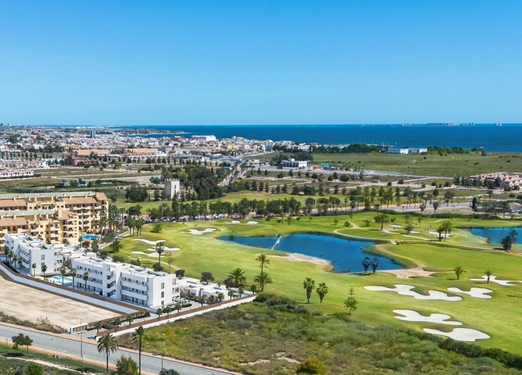 Uudistuotanto - Asunto - Los Alcazares - Serena Golf