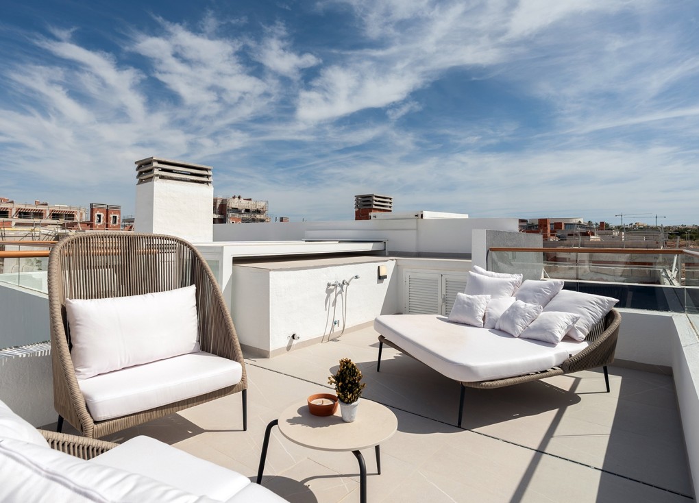 Uudistuotanto - Asunto - Torrevieja