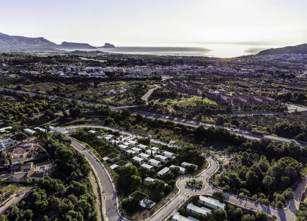 Uudistuotanto - Erillistalo - Alfaz del Pi - Alfas del Pí