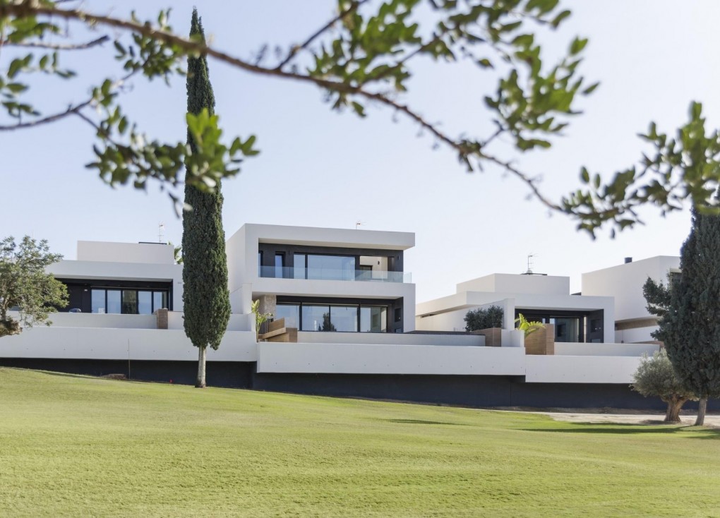 Uudistuotanto - Erillistalo - Algorfa - La Finca Golf