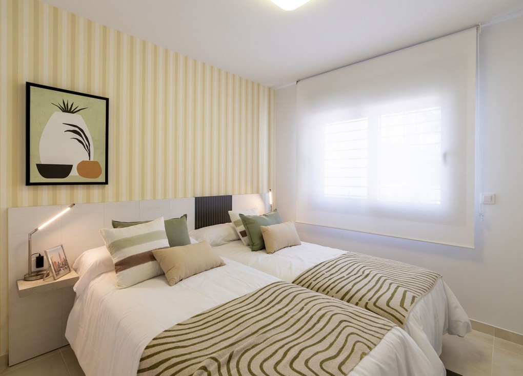 Uudistuotanto - Erillistalo - Busot, zona Bonalba Golf (Alicante) - Spain