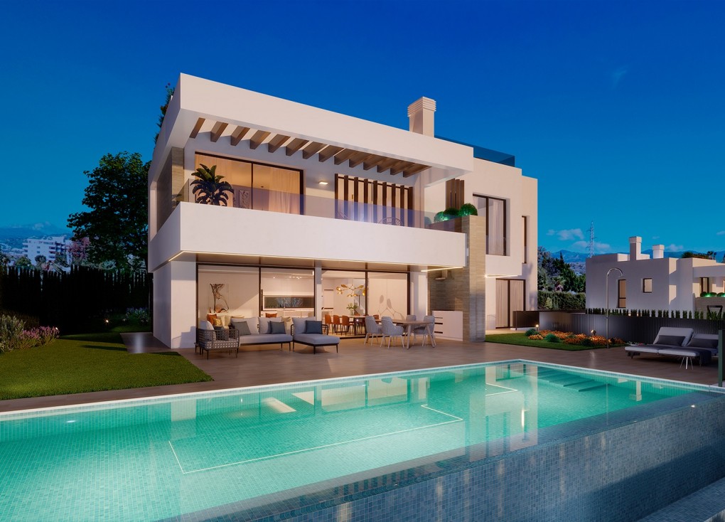 Uudistuotanto - Erillistalo - Estepona (Málaga) - Spain