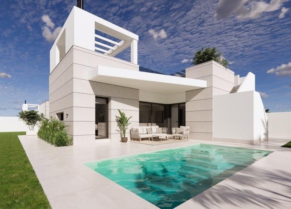 Uudistuotanto - Erillistalo - Torrevieja - San Luis
