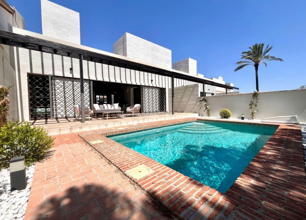 Uudistuotanto - Paritalo/Rivitalo - Sucina