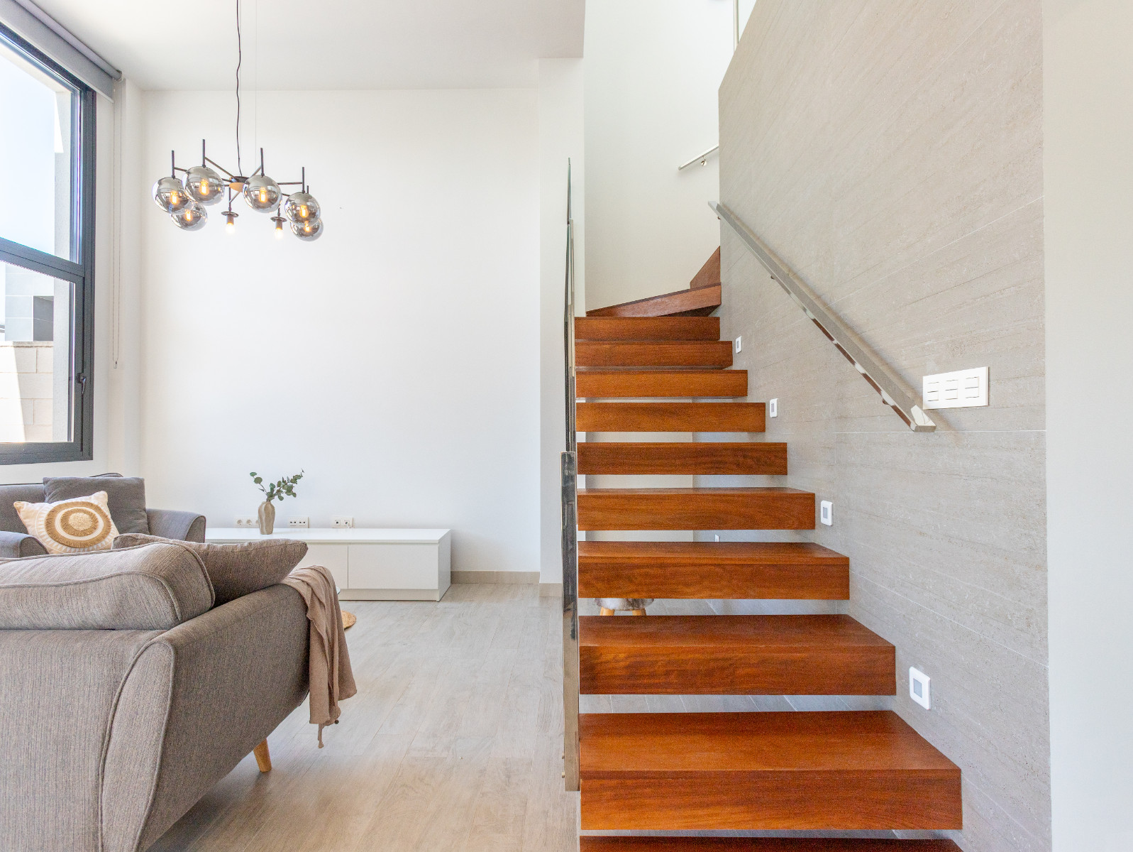 LE-1129 — Ciudad quesada bild 29