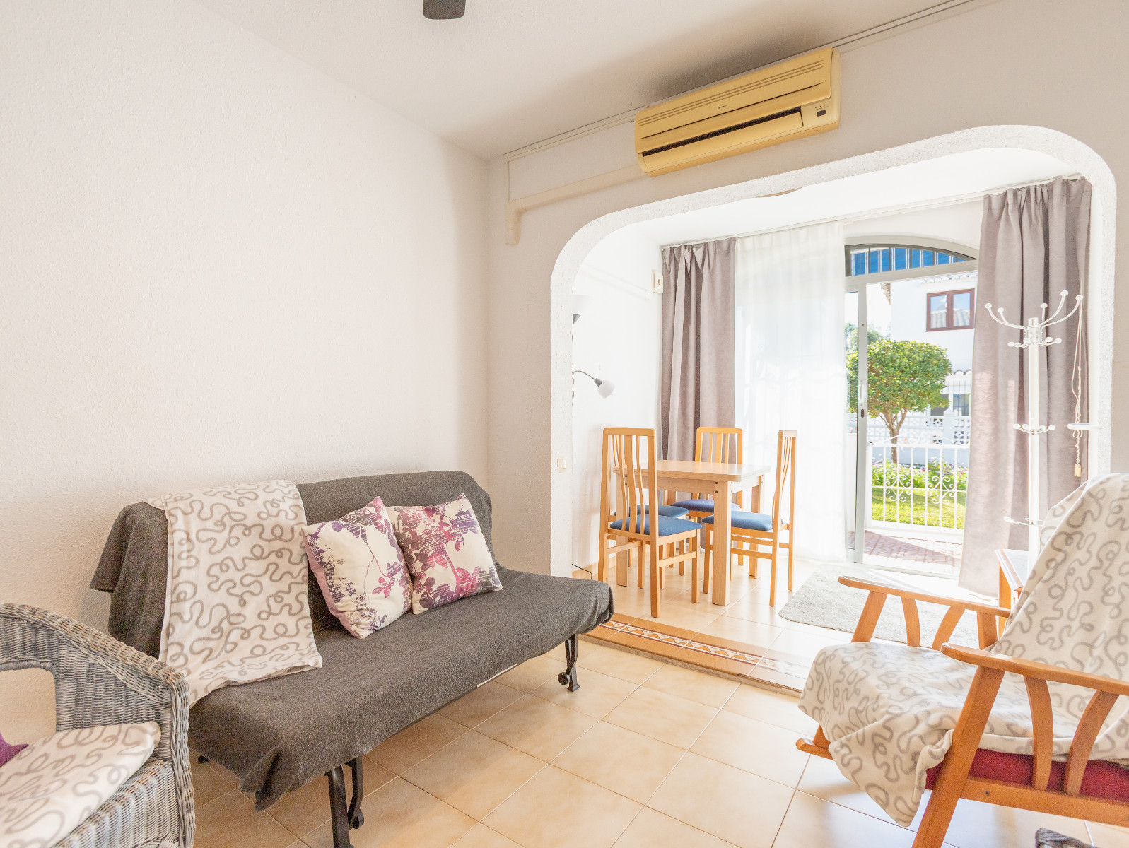 LE-1128 — Torrevieja bild 7