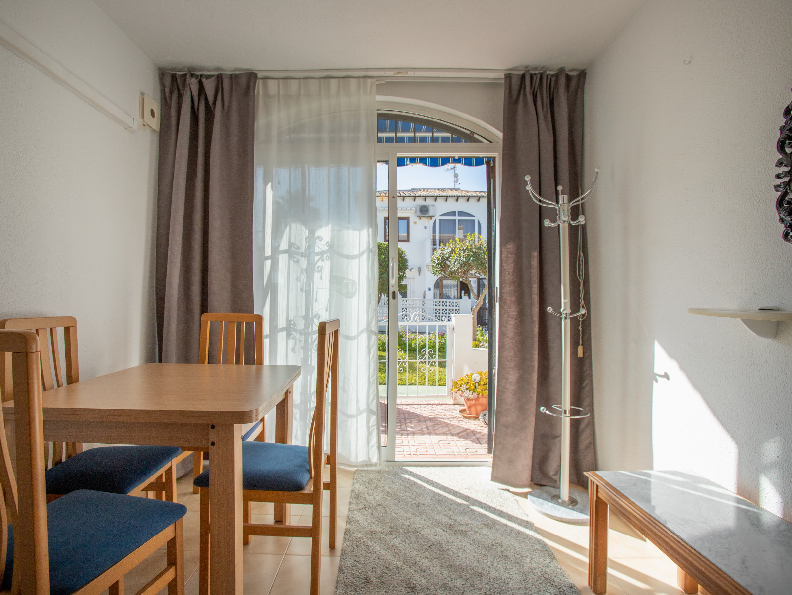 LE-1128 — Torrevieja bild 14