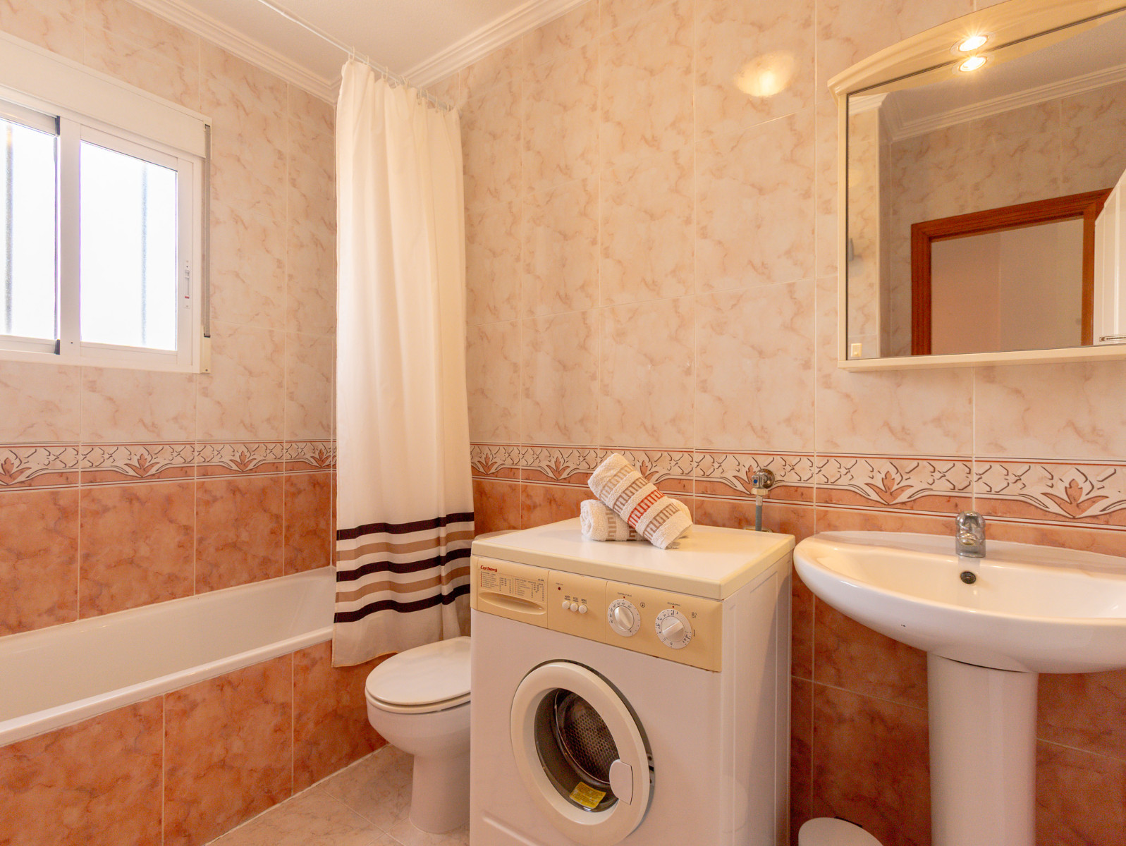 LE-1138 — Orihuela Costa bild 20