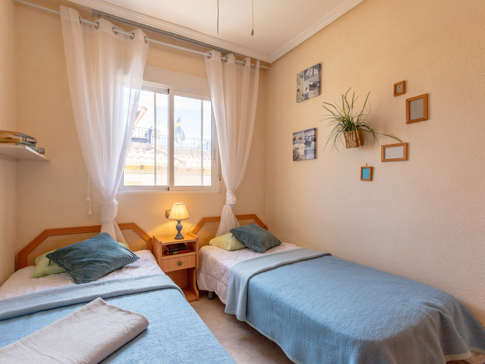 LE-1138 — Orihuela Costa bild 18