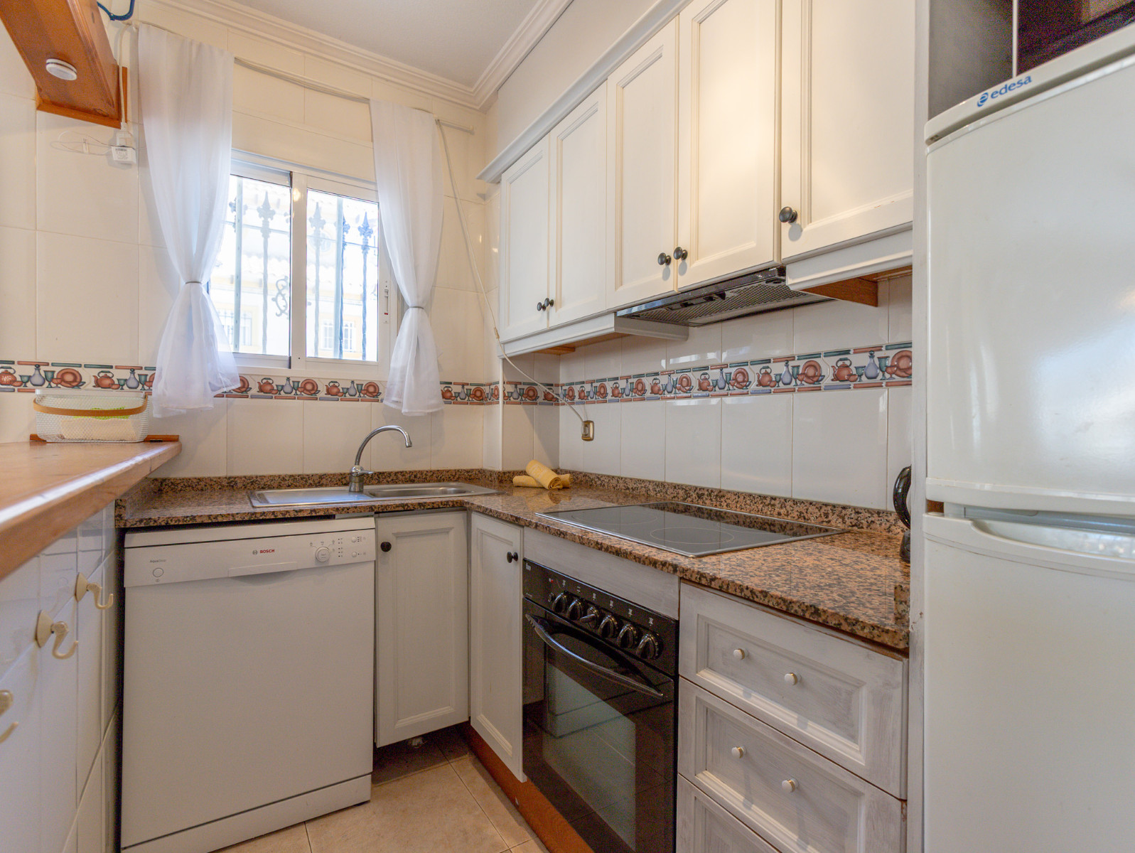 LE-1138 — Orihuela Costa bild 16