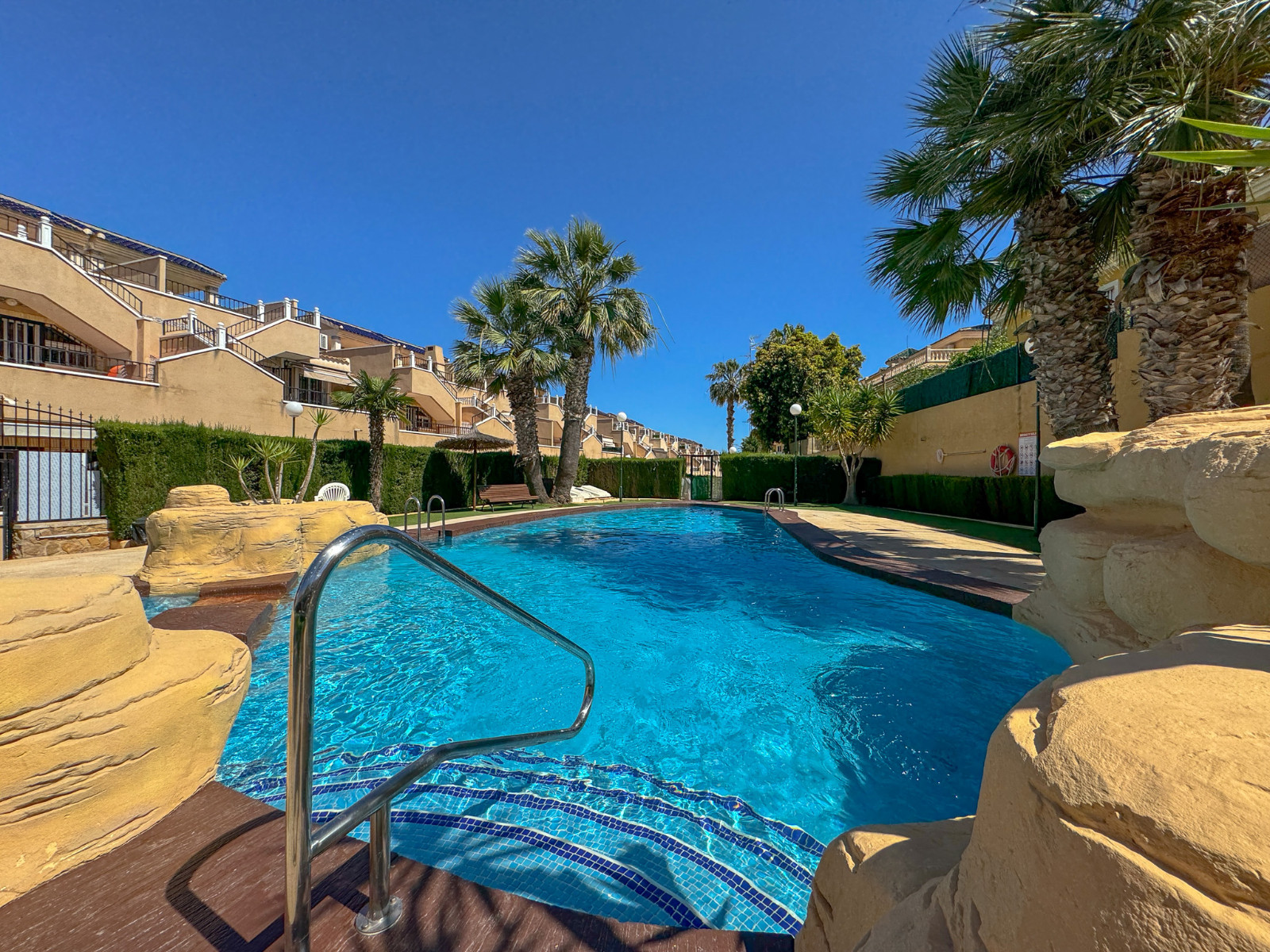 LE-1136 — Orihuela Costa bild 31