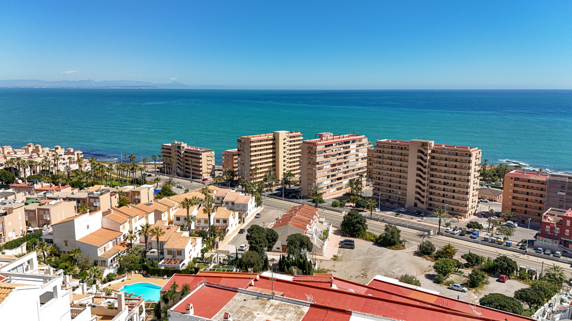 LE-1134 — Torrevieja – bild 1