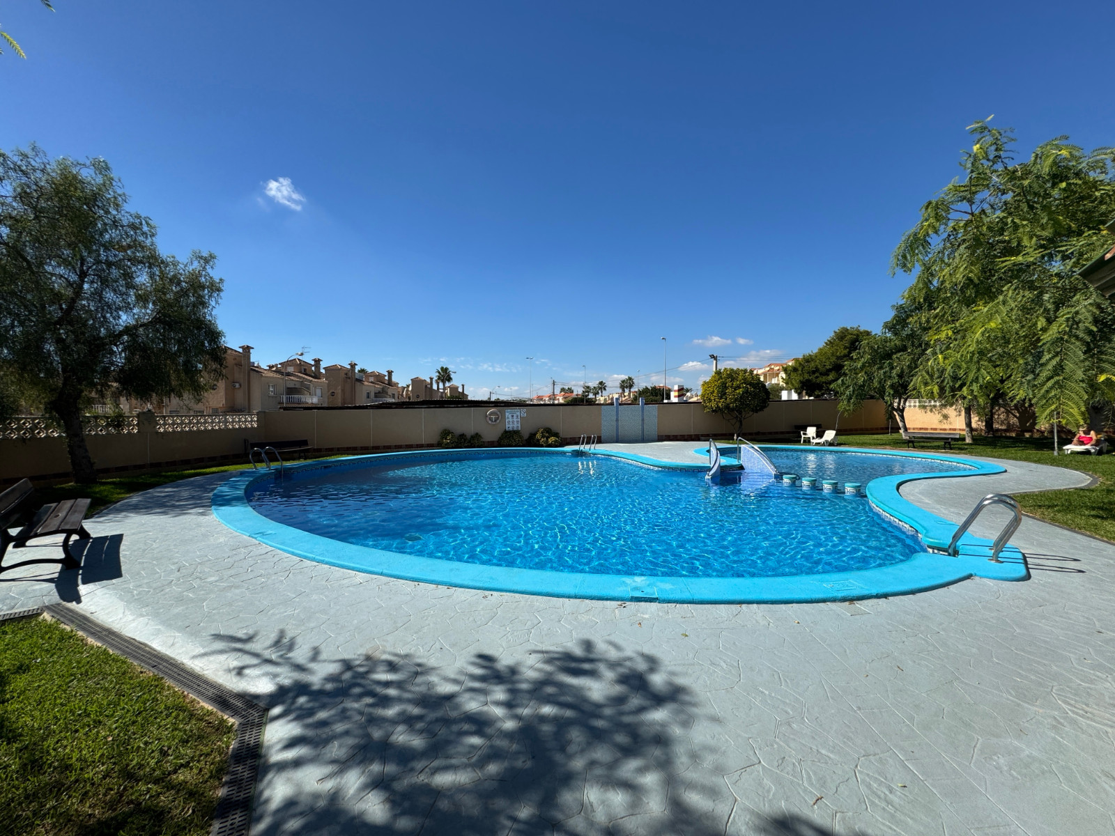 Appartement · Herverkoop - Orihuela Costa · Los Almendros-La Florida · Alicante · Spanje Appartement · Herverkoop - Orihuela Costa · Los Almendros-La Florida · Alicante · Spanje