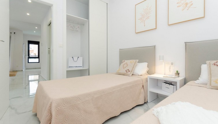 Obra nueva - Chalet - Torrevieja - Torretas