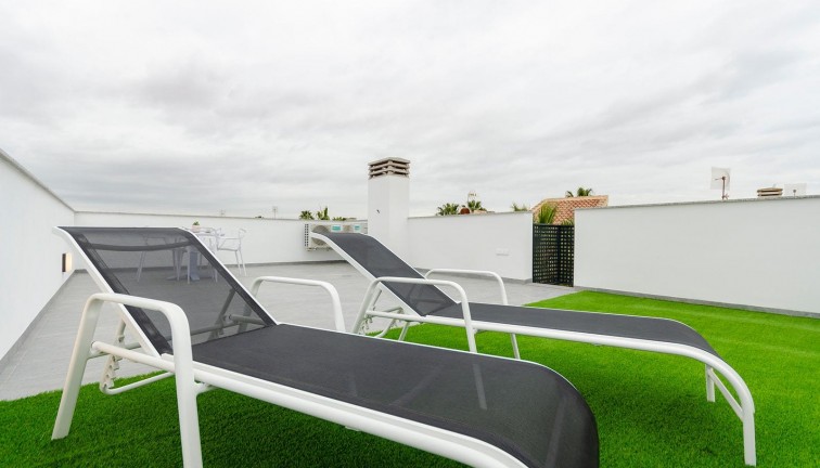 Obra nueva - Chalet - Torrevieja - Torretas