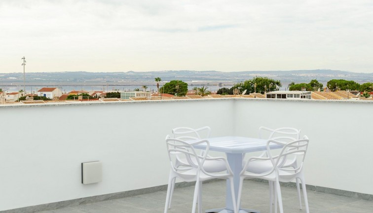 Obra nueva - Chalet - Torrevieja - Torretas