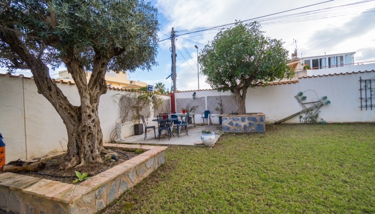 Återförsäljning - Fristående hus - Lomas de Cabo Roig