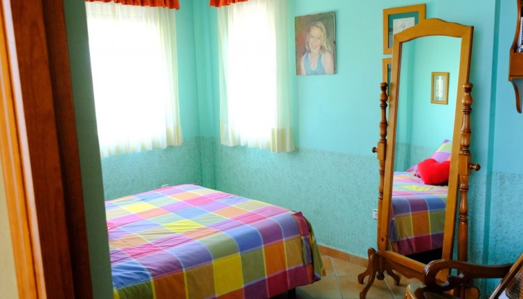 Resale - Finca - Orihuela