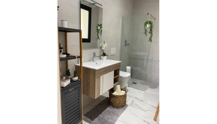 Obra nueva - Apartamento / piso - Guardamar del Segura