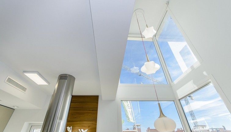 Uudistuotanto - Erillistalo - Cartagena - Playa Honda