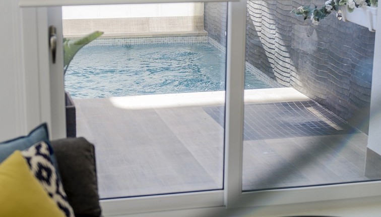 Uudistuotanto - Erillistalo - Cartagena - Playa Honda