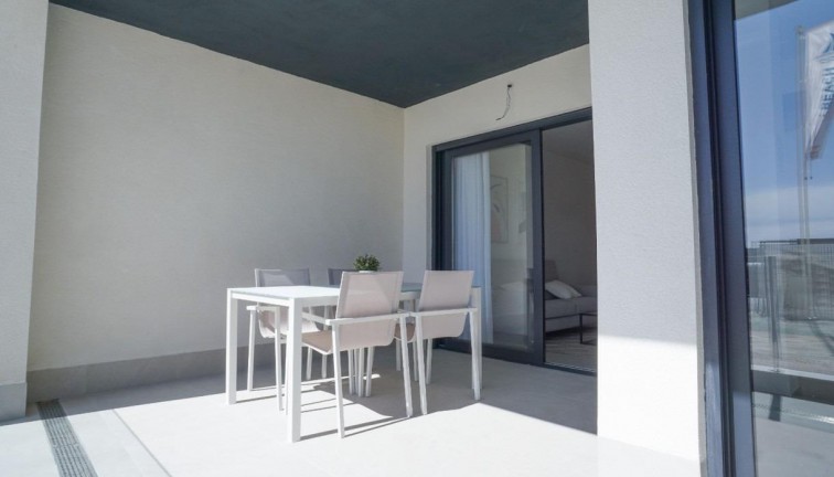 Obra nueva - Apartamento / piso - Torrevieja - Torreblanca