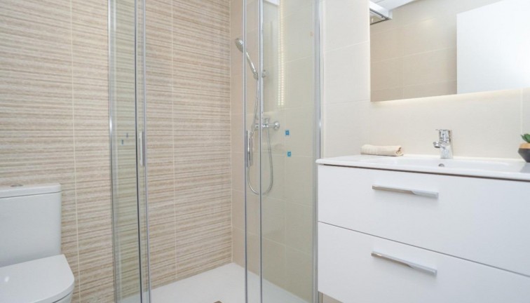 Obra nueva - Apartamento / piso - Torrevieja - Torreblanca