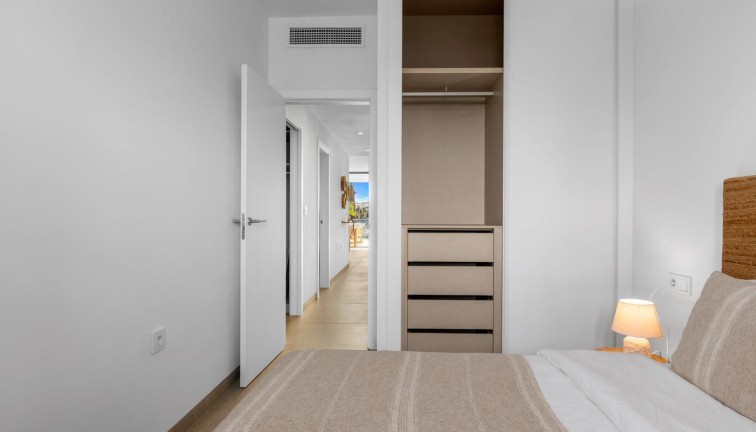 Uudistuotanto - Asunto - Cartagena - Mar De Cristal