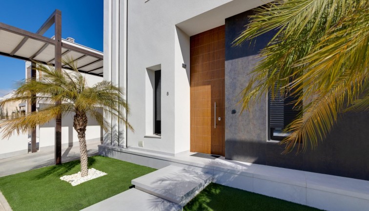 Obra nueva - Chalet - Pilar de la Horadada