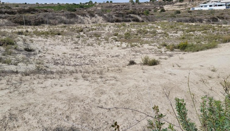 Resale - Plot - Torremendo