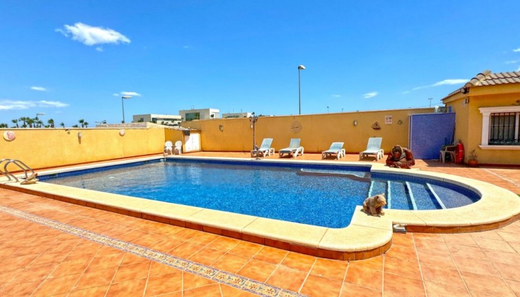 Reventa - Chalet - Torrevieja - Los Balcones