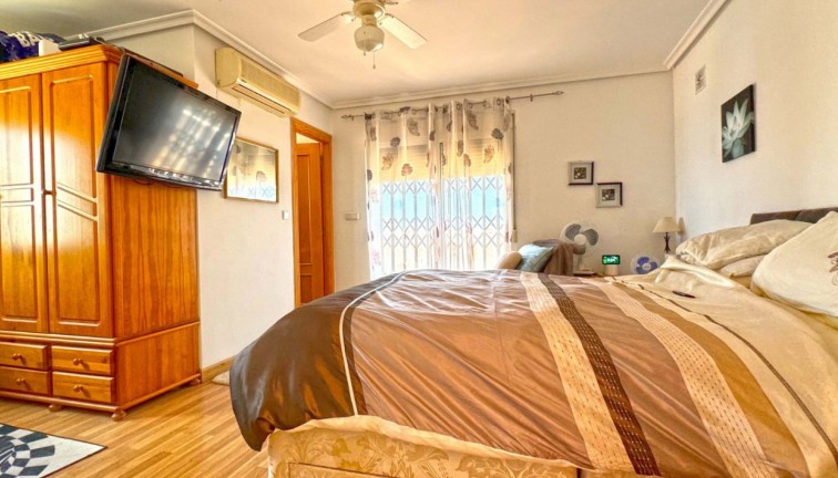 Reventa - Chalet - Torrevieja - Los Balcones