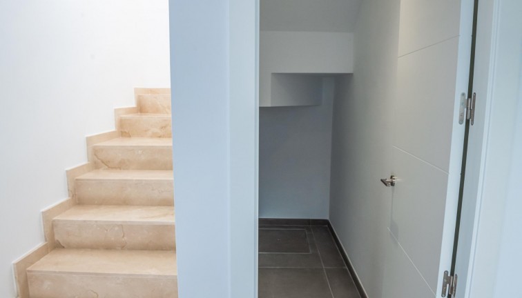 New Build - Chalet - Los Alcazares