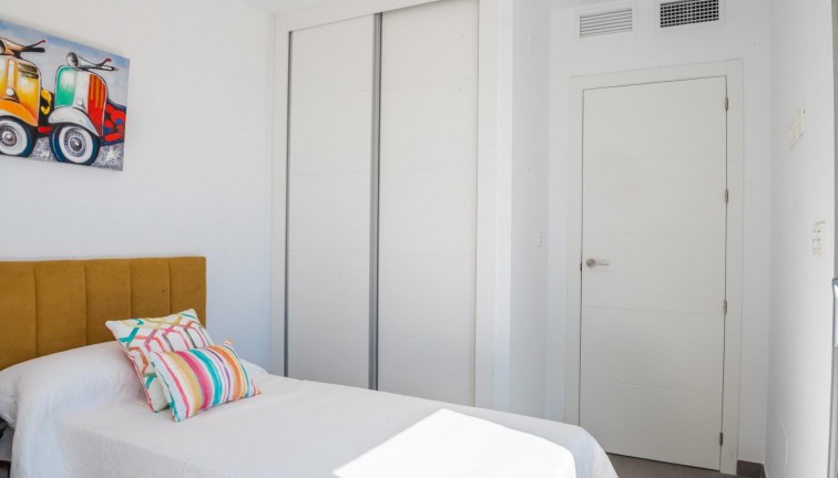 New Build - Chalet - Los Alcazares