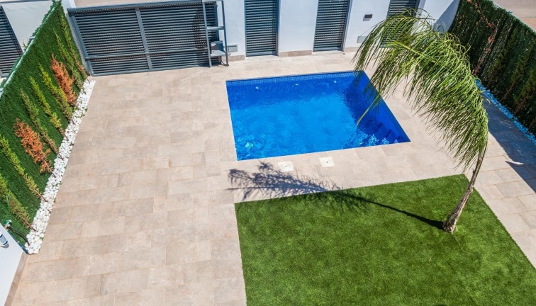 New Build - Chalet - Los Alcazares