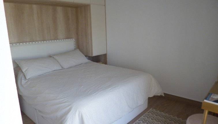 Resale - Chalet - Pilar de la Horadada