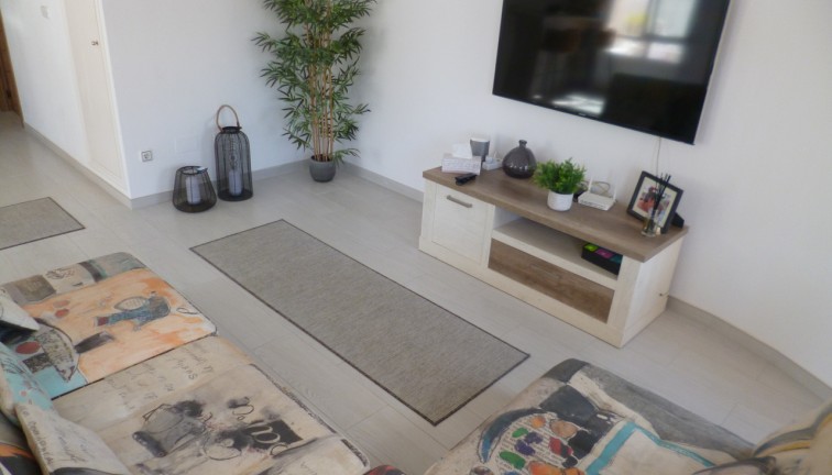 Resale - Chalet - Pilar de la Horadada