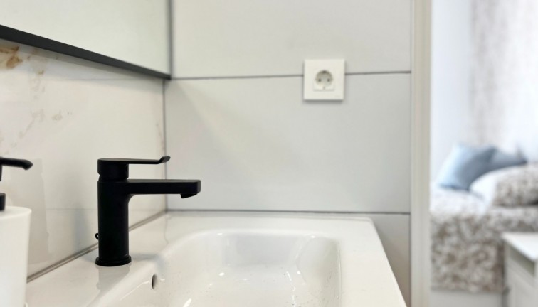 Reventa - Casa adosada - San Miguel de Salinas