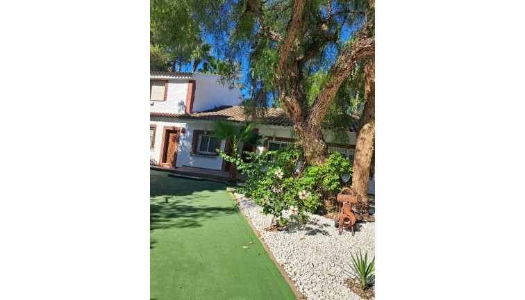 Jälleenmyynti - Erillistalo - Orihuela