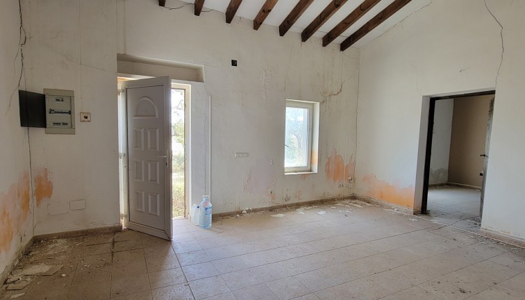 Resale - Finca - Torremendo