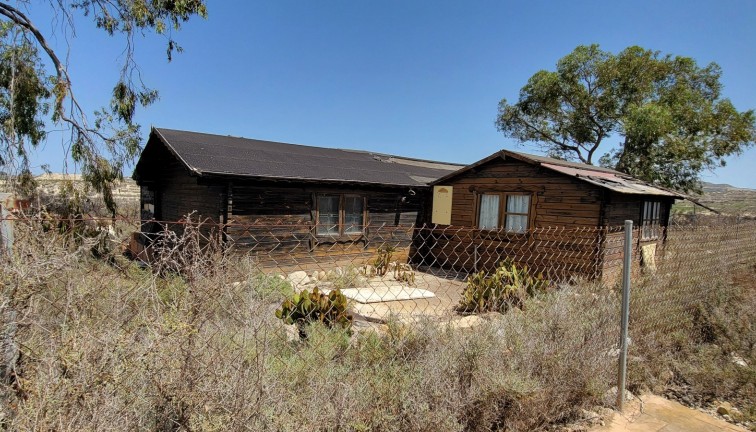 Resale - Finca - Torremendo