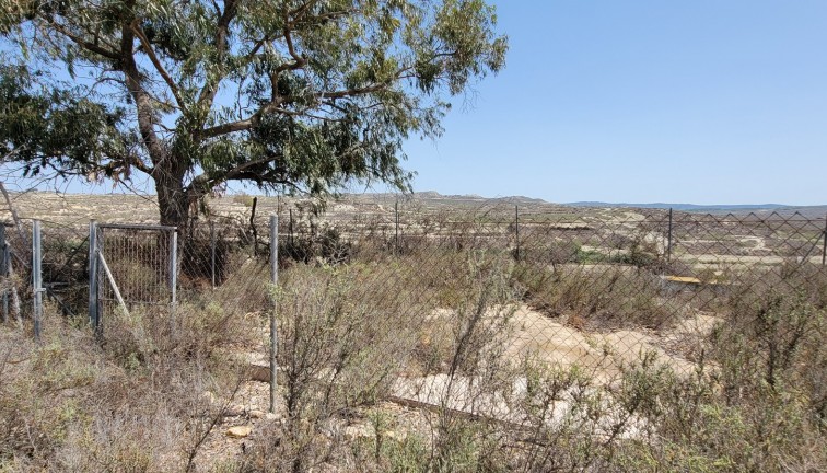 Resale - Finca - Torremendo