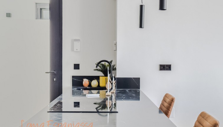 Obra nueva - Chalet - Torrevieja - Torreta Florida