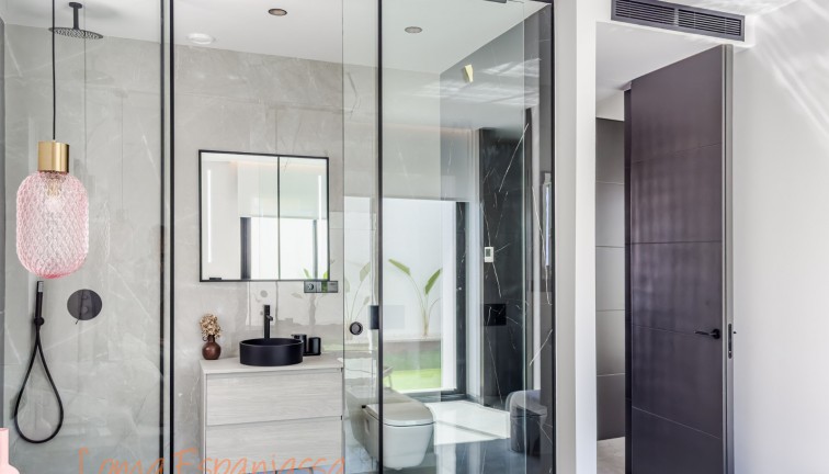 Obra nueva - Chalet - Torrevieja - Torreta Florida