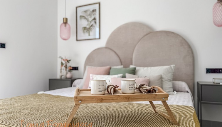 Obra nueva - Chalet - Torrevieja - Torreta Florida