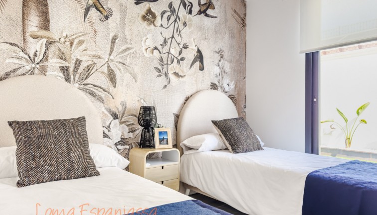 Obra nueva - Chalet - Torrevieja - Torreta Florida