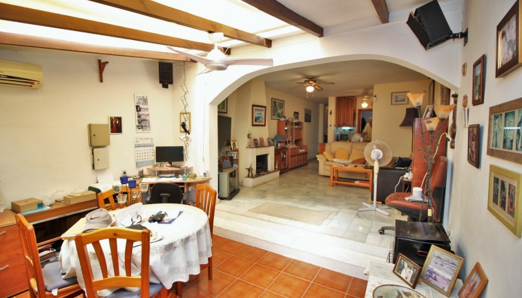 Resale - Semi-Detached - Villamartín