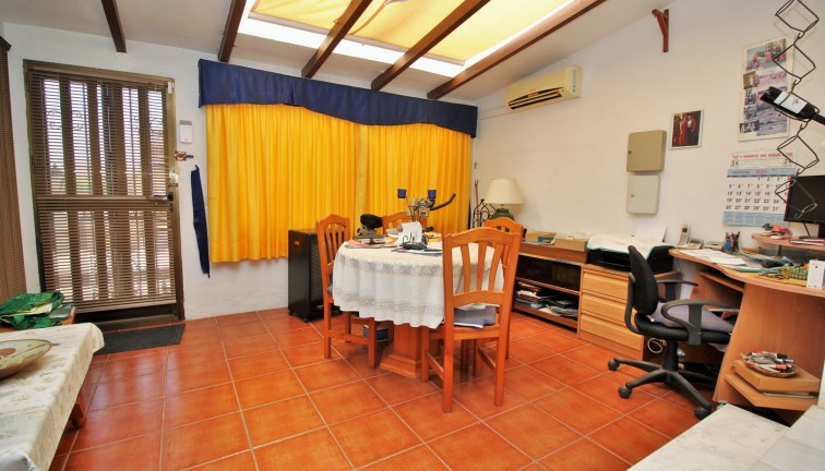 Resale - Semi-Detached - Villamartín