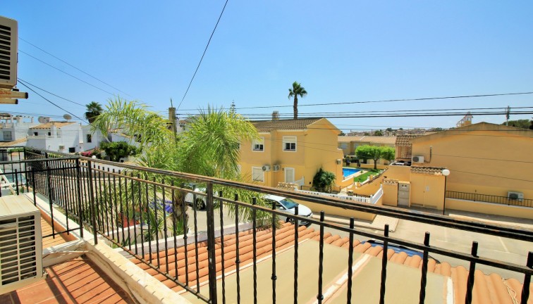 Resale - Semi-Detached - Villamartín