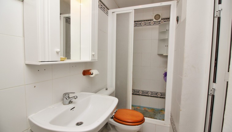 Resale - Semi-Detached - Villamartín